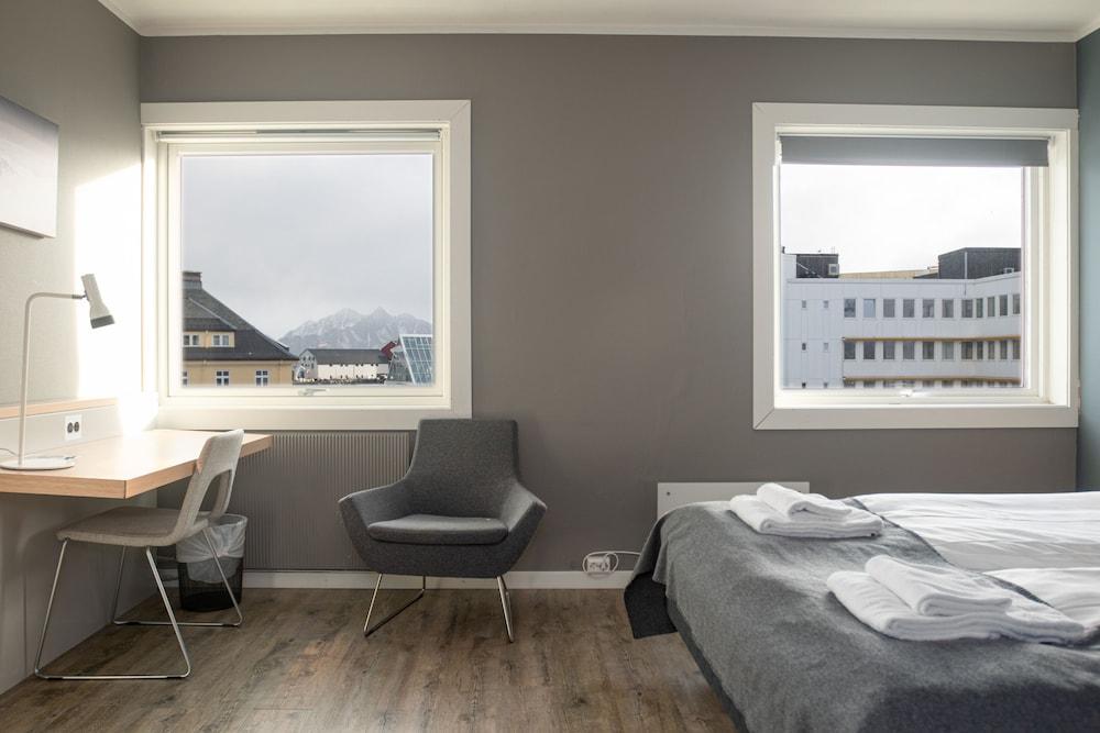 Hotel Aurora Svolvær Eksteriør bilde