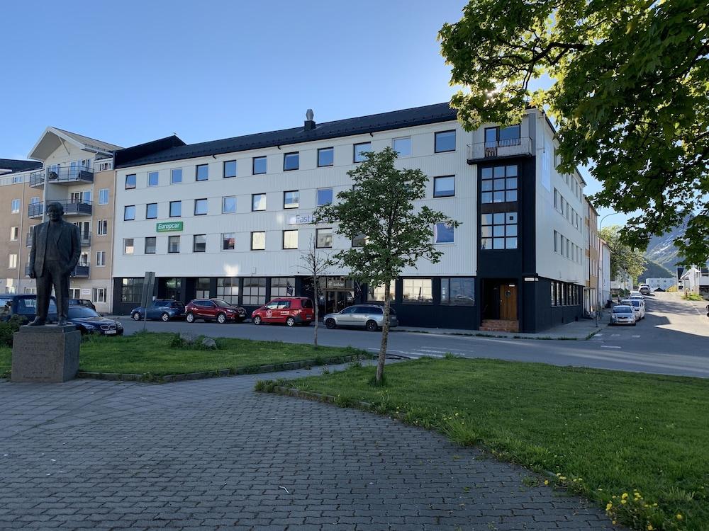 Hotel Aurora Svolvær Eksteriør bilde